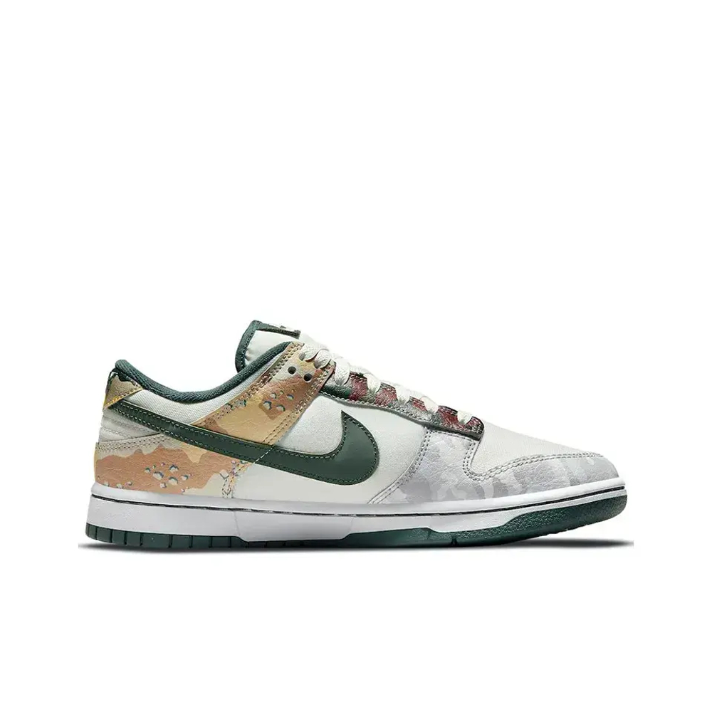 Nike Dunk Low SE Sail Multi-Camo