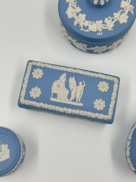 Шкатулка Wedgwood голубая прямоугольная