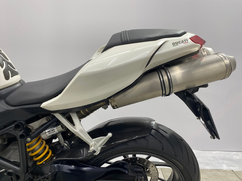 Ducati 1198 041598