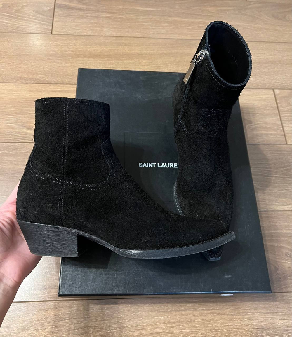 Казаки Saint Laurent