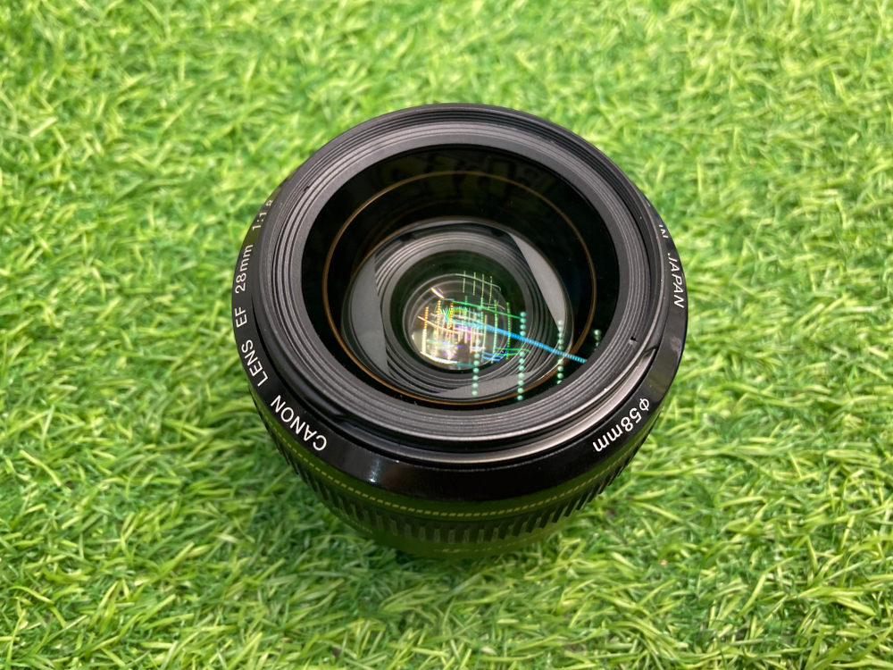 Canon EF 28mm 1.8 USM