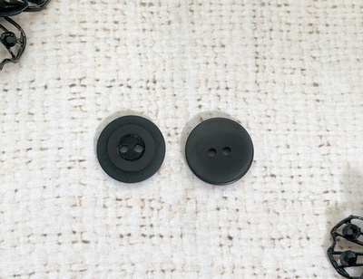 Пуговицы, d 1,8 см