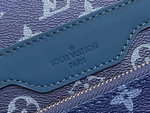 Сумка-мессенджер Louis Vuitton
