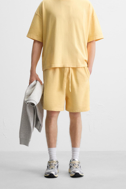 ZARA ШОРТЫ-ДЖОГГЕРЫ СВОБОДНОГО КРОЯ С ЭФФЕКТОМ ПОТЕРТОСТИ, МЯГКИЙ ЖЕЛТЫЙ