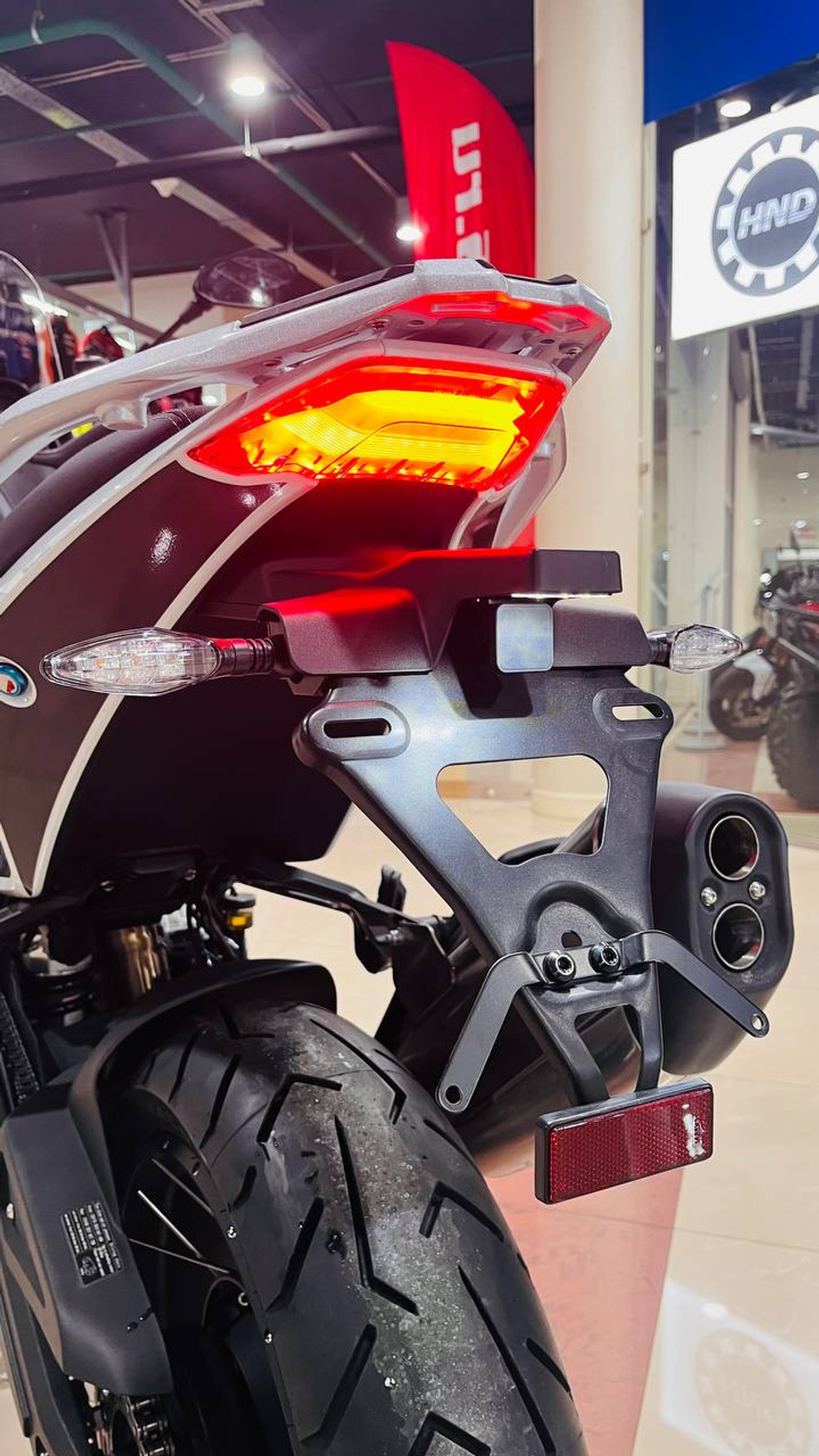 Мотоцикл Moto Morini X-CAPE 1200 белый