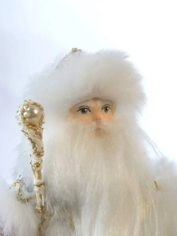 Кукла коллекционная Дед Мороз в кружевной шубе