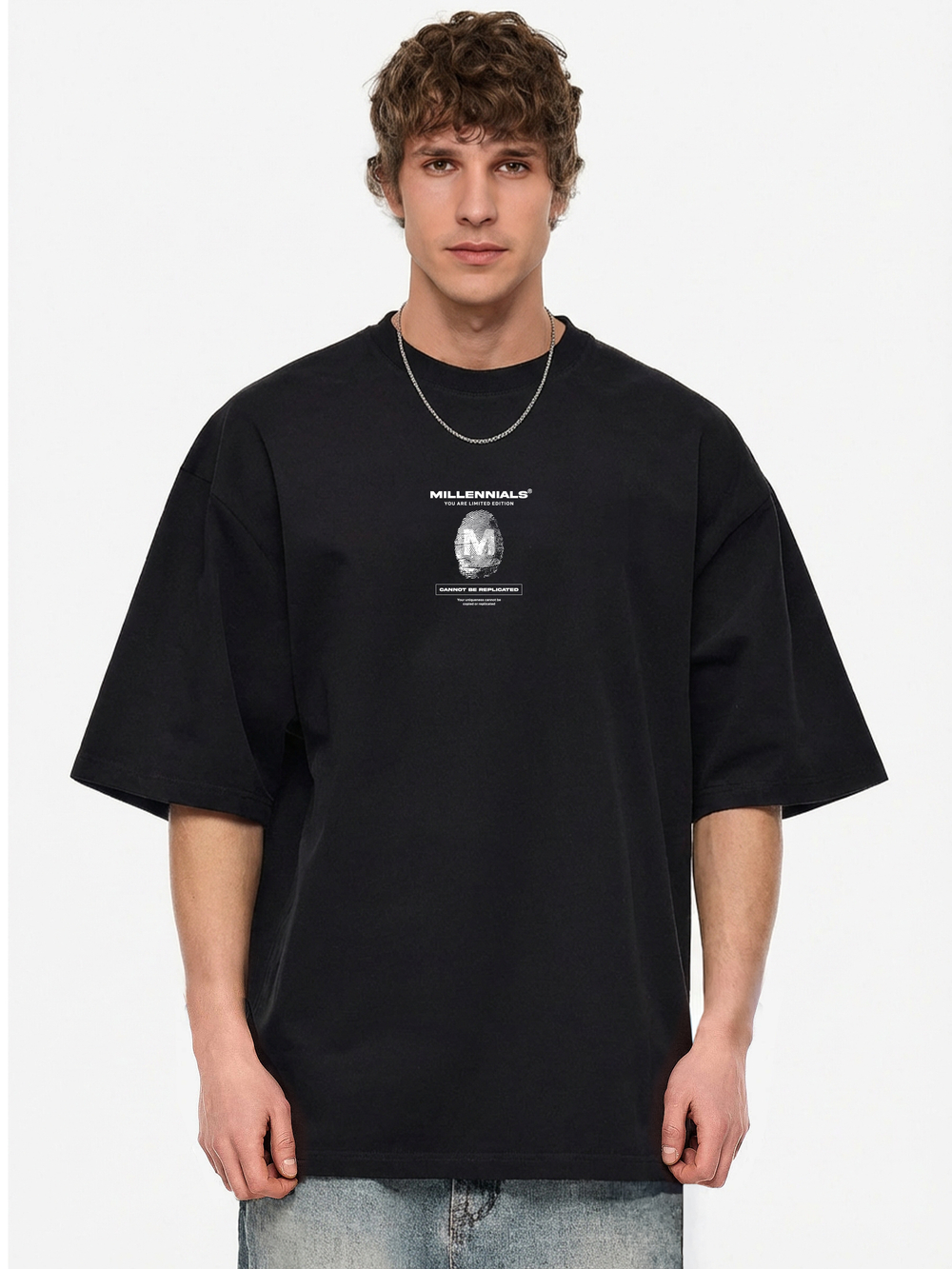 Футболка MILLENNIALS