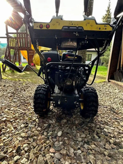 Снегоуборщик ЧЕМПИОН ST1170E