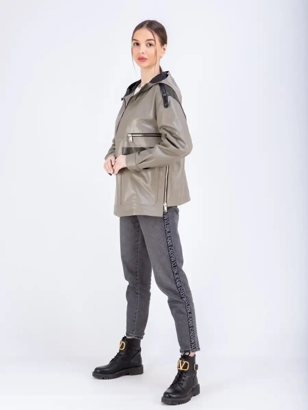 Куртка женская из натуральной кожи