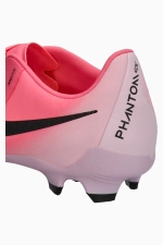 Бутсы Nike Phantom GX 2 Academy FG/MG