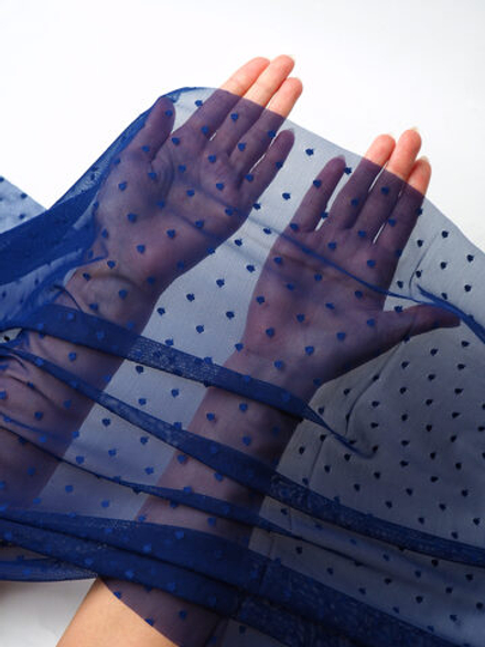 Сетка эластичная ультрамарин в горошек 5 мм отрезом 75х50 см