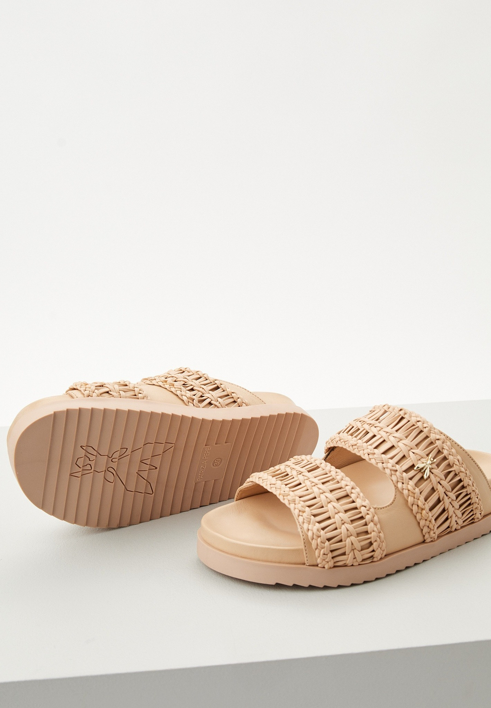 Шлепанцы женские PATRIZIA PEPE