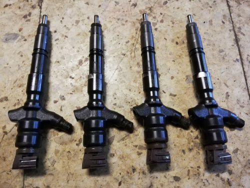 ФОРСУНКИ TOYOTA 23670-30450