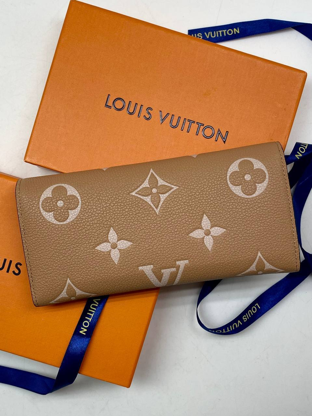 Кошелек Louis Vuitton