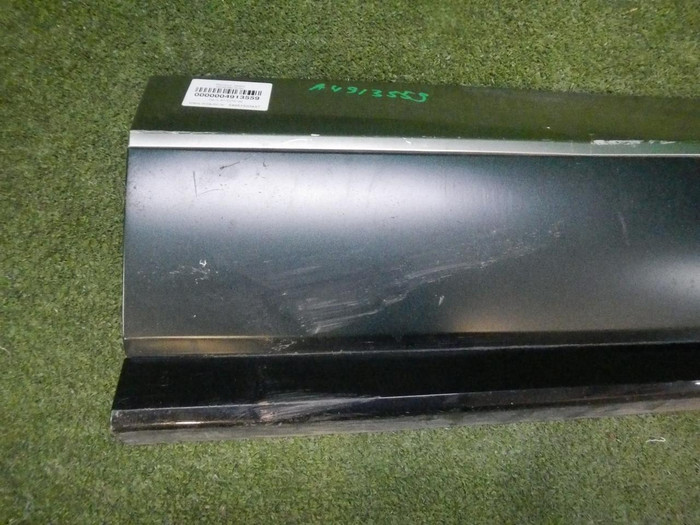 Накладка двери передняя правая Genesis GV80 (2020-н.в.)