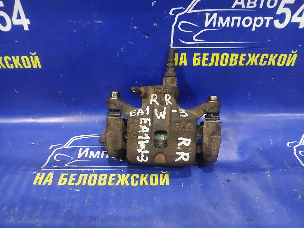 Суппорт тормозной задний правый MITSUBISHI DIAMANTE 2000