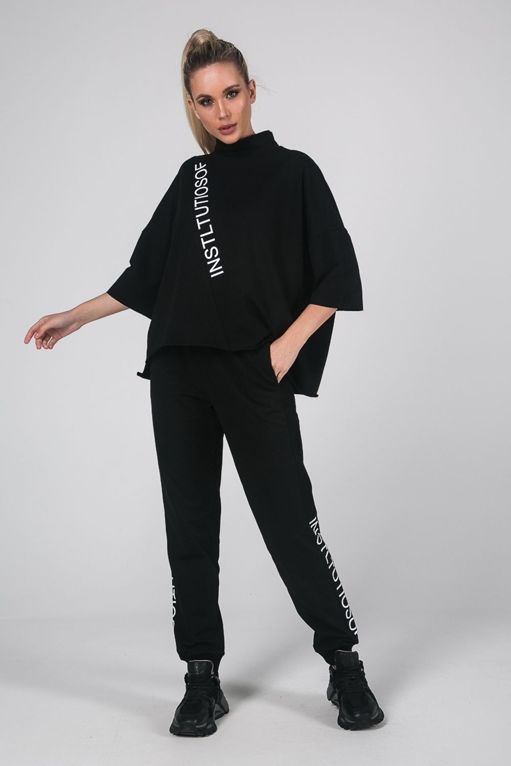 Свитшот Диана №1 Valentina