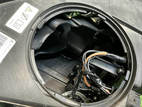 Фара правая BMW X5 F15 X6 F16 (13-18) ксенон