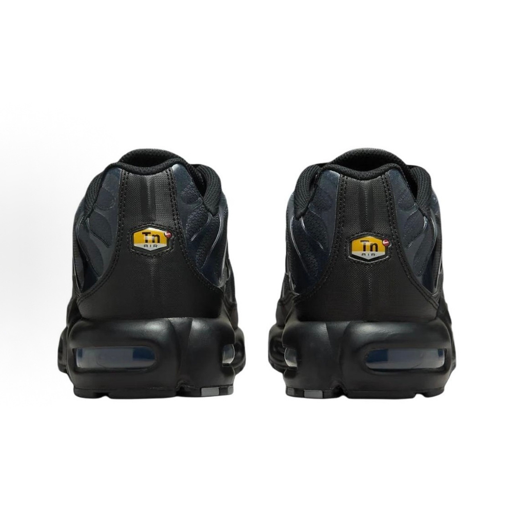 PSG x Nike Air Max Plus TN