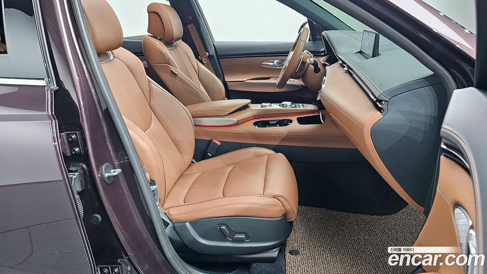 Genesis GV70 2.5T Бензин AWD (07.2021)