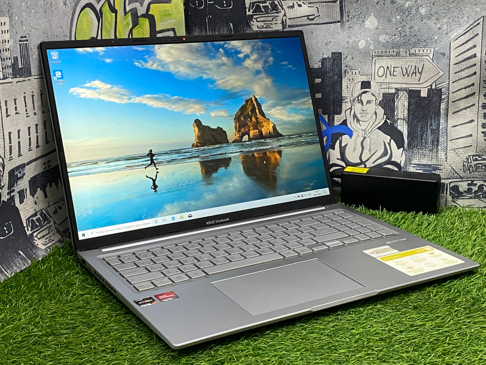 Ноутбук Asus 16' Ryzen 7 5825U/16GB/512GB/ VivoBook 16[M1605YA-MB331]/Windows 10