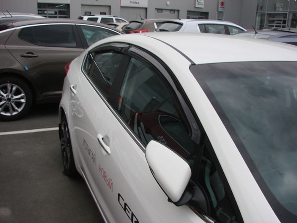 Дефлекторы боковых окон SIM для Kia Cerato (2013-2020) арт.SKICER1332