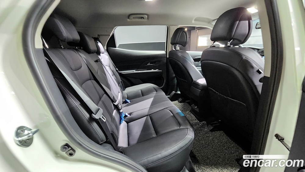 KG Mobility (Ssangyong) Beautiful Korando Бензин 1.5 2WD C5 (06.2022)