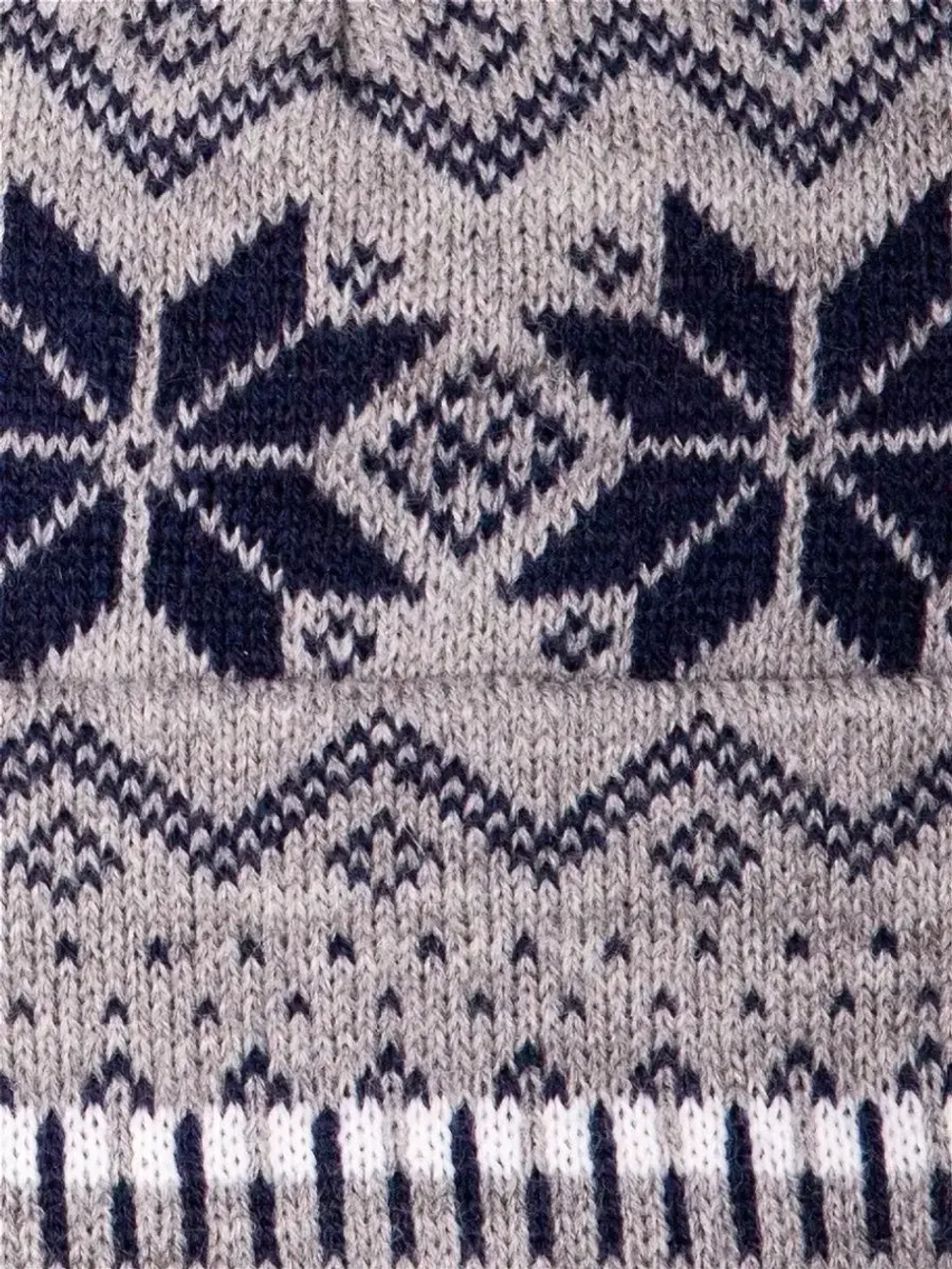 Шапка зимняя вязаная