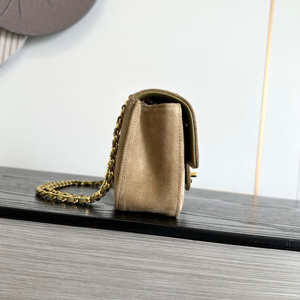 Chanel Mini Classic Handbag 20 cm