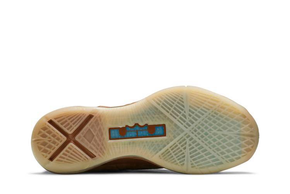 Nike Lebron 10 Ext Hazelnut Hyper Sneakers