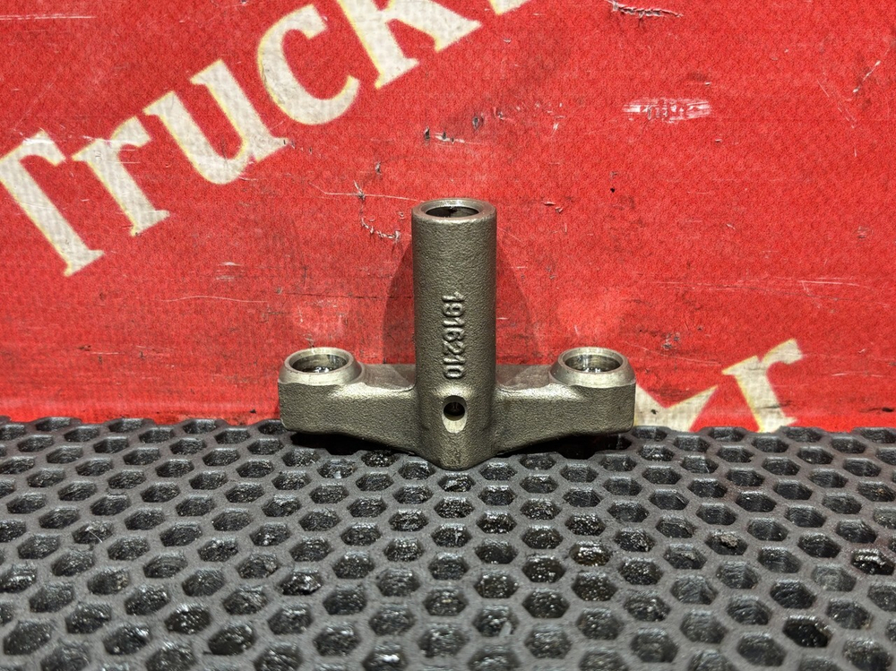 Коромысло клапана 2021г.