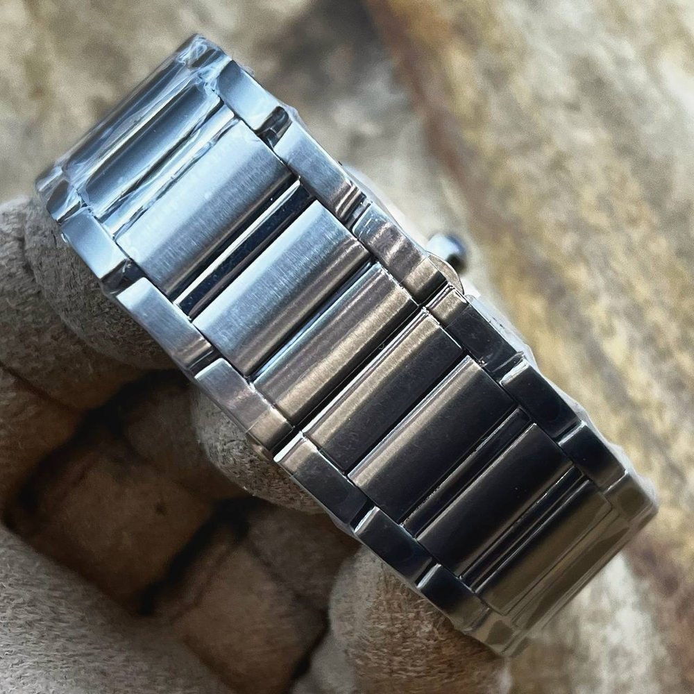 Часы Cartier