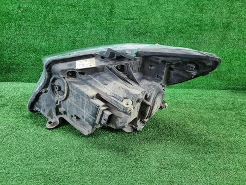 Битая Фара правая Mercedes V w447 (2014-н.в.) LED