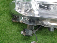 Фара правая Toyota Land Cruiser 200 (2015-2021) LED