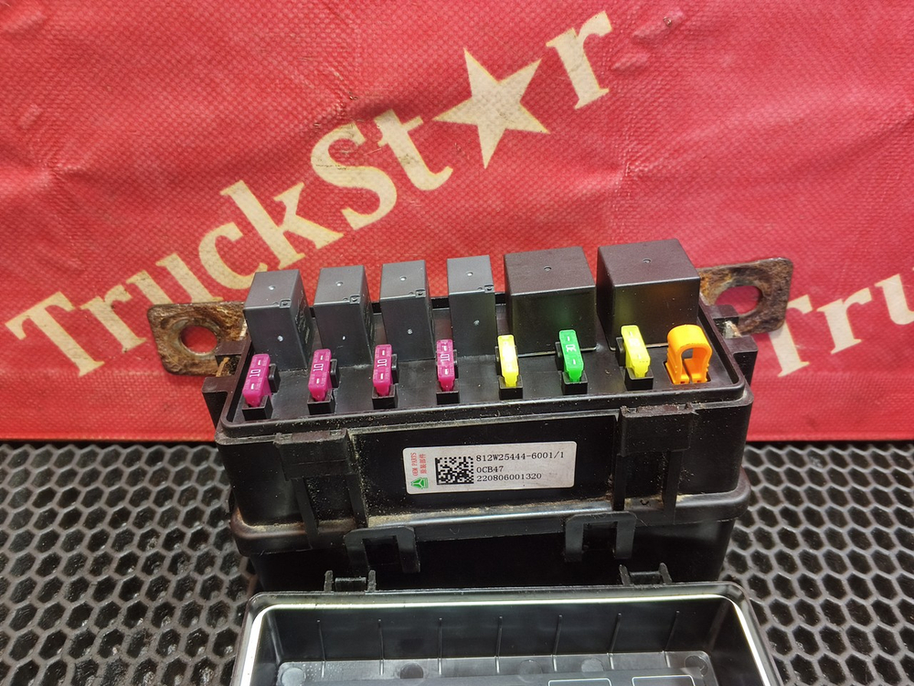 Блок предохранителей 2022г.