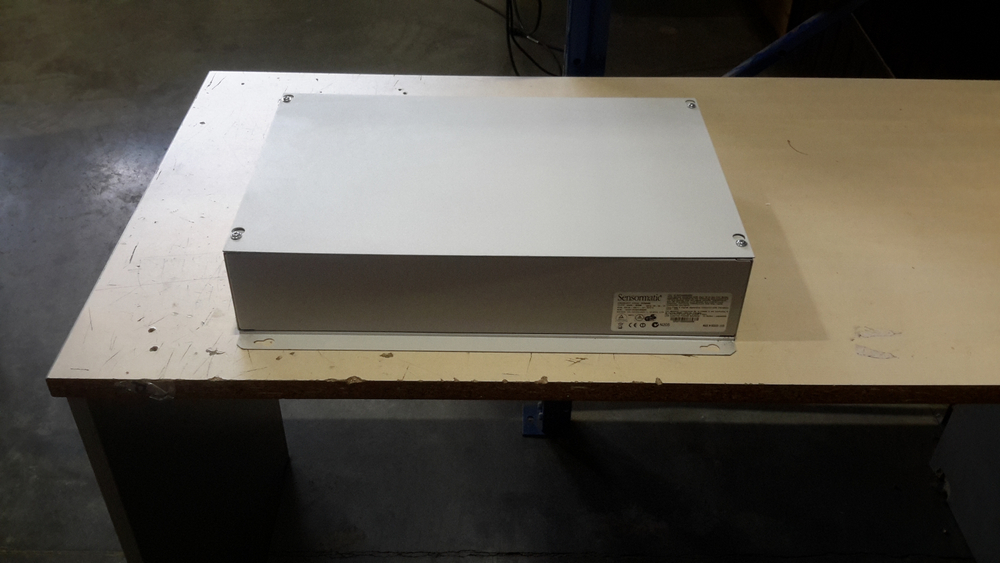 Sensormatic Блок ZE 9050 на 4 антенны, б/у, в отличном состоянии