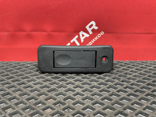 Кнопка инструментального ящика 2023г.