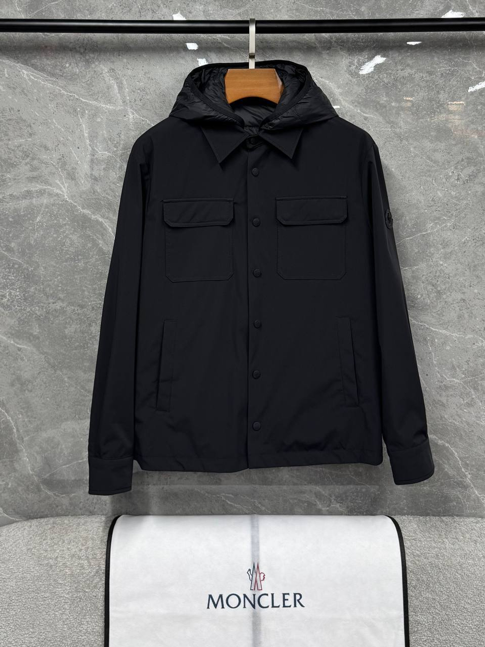 Куртка Moncler с съемной подкладой