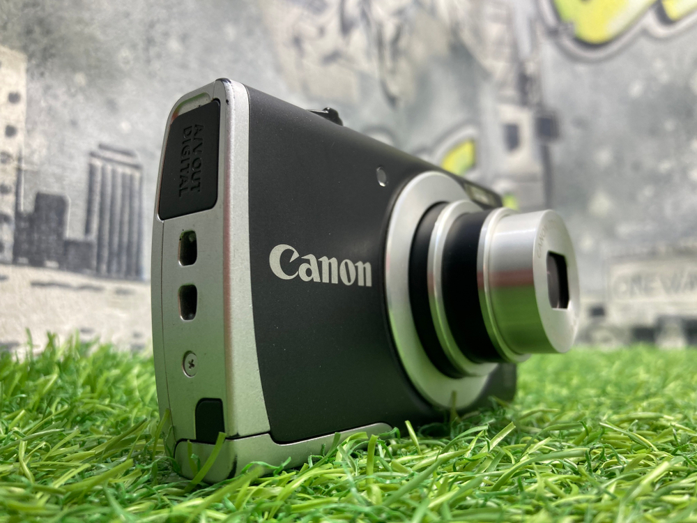 Canon A2500