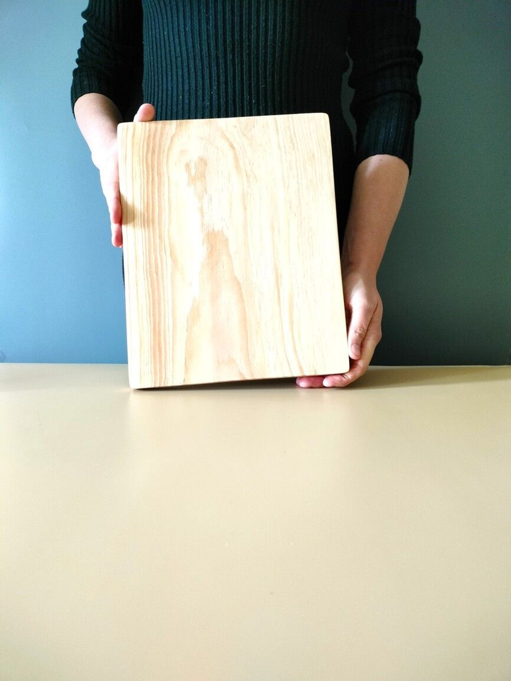 Доска разделочная из дерева сервировочная