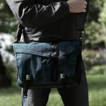 Tenba DNA Messenger 13 Cobalt