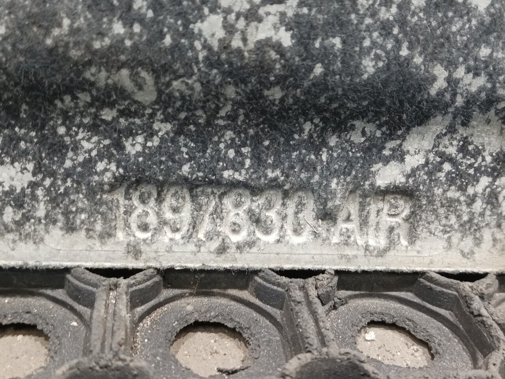 Шумоизоляция двигателя 2020г