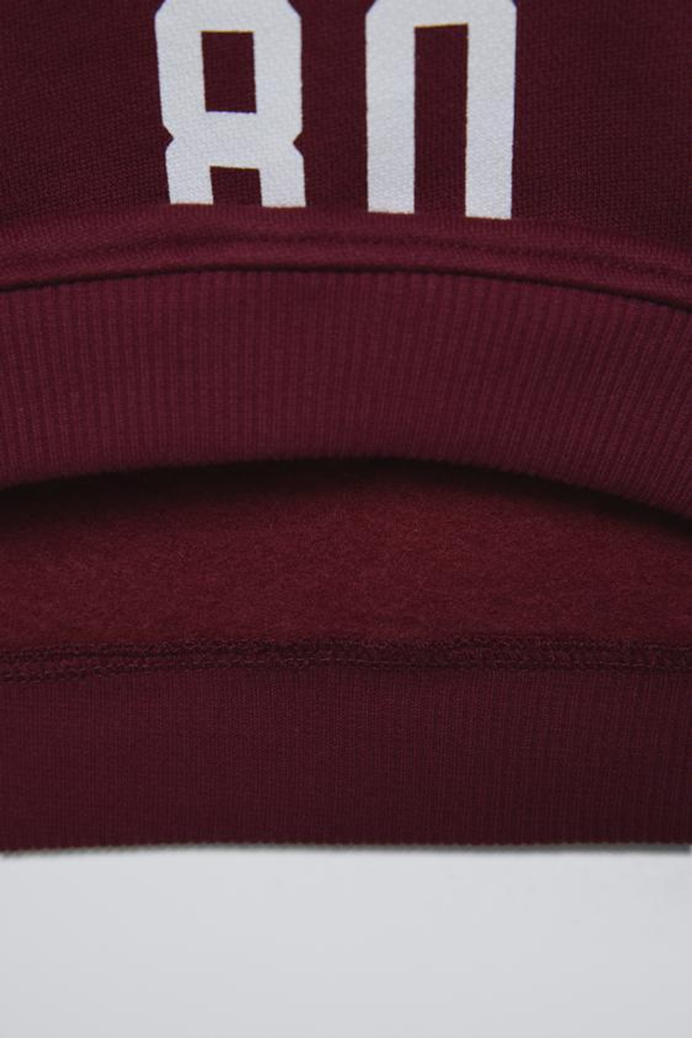 ZARA ТОЛСТОВКА С РЕЛЬЕФНОЙ ВЫШИВКОЙ, ЦВЕТ БУРГУНДСКОГО ВИНА