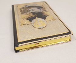 Ежедневник А6 «Дзержинский»  в подарочном футляре с накладкой (Златоуст)