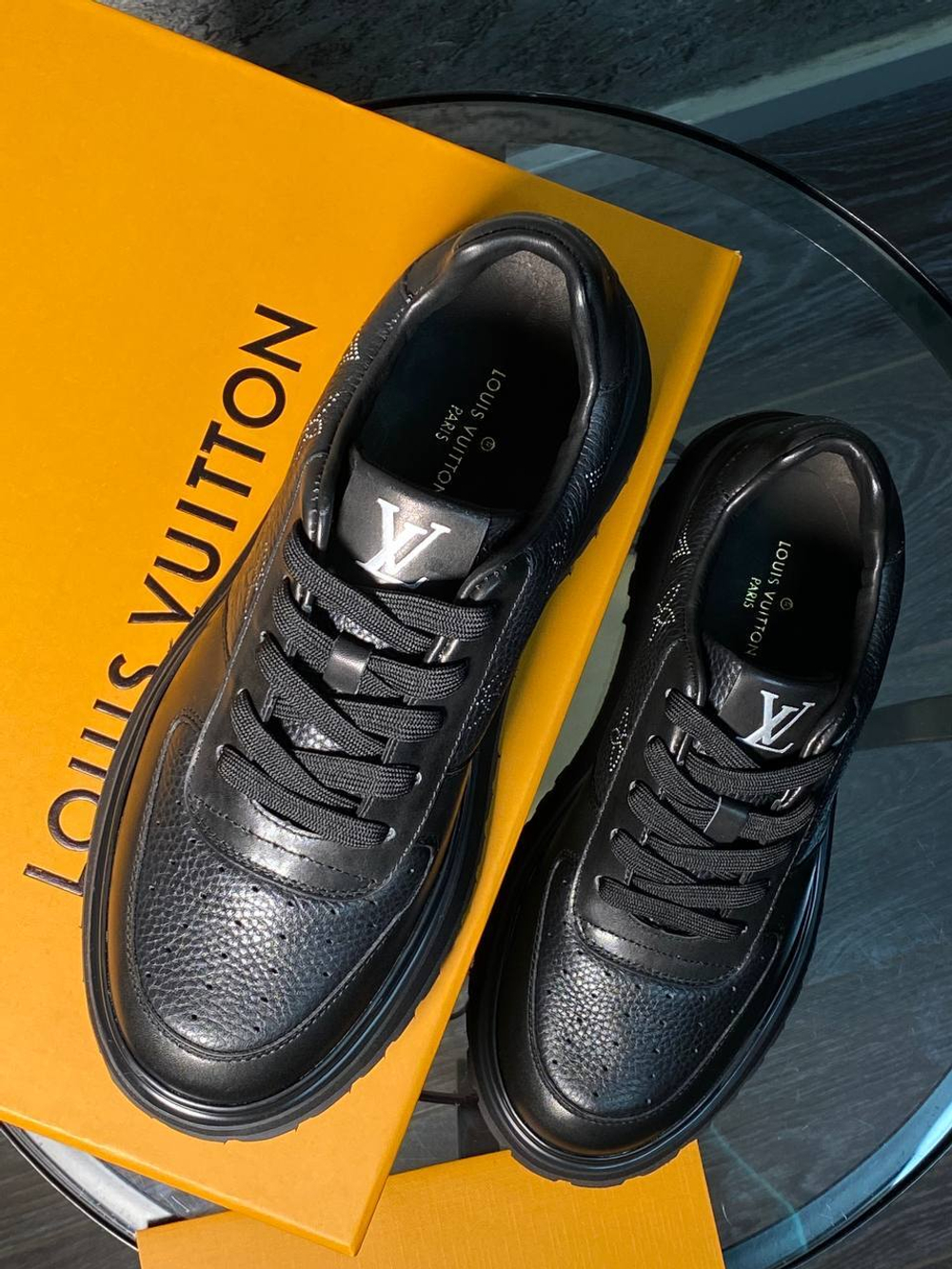 Кроссовки Louis Vuitton