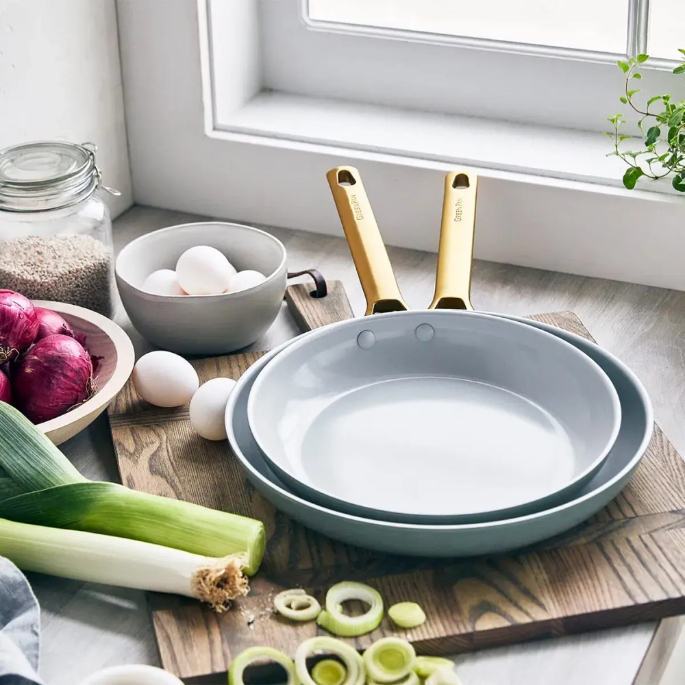GreenPan Набор из 2-х сковород Padova 26+30см небесно-голубого цвета