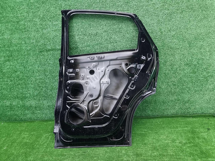 Дверь задняя правая Geely Tugella (2019-2024)