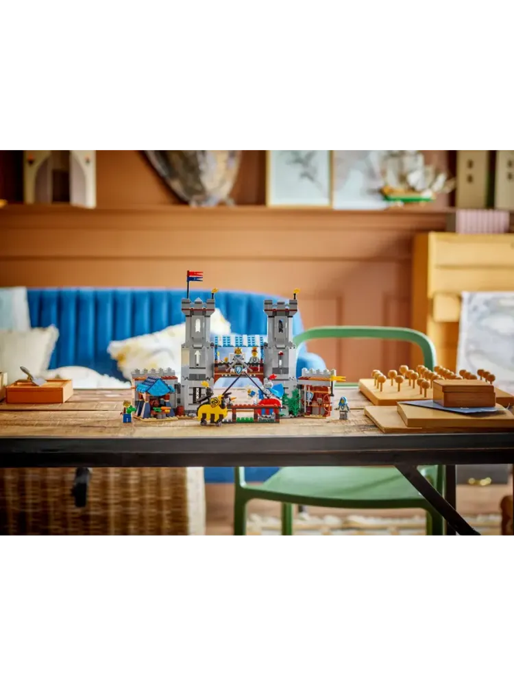 Конструктор Creator 31168 Замок Конного Рыцаря 3в1