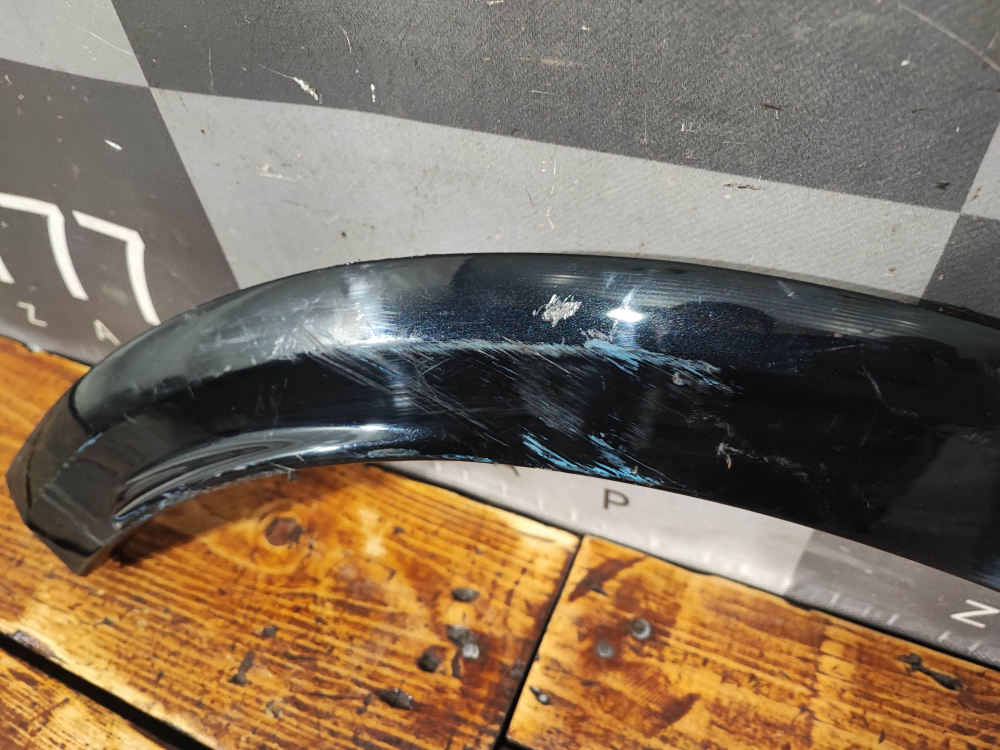 Накладка крыла заднего правого Geely Tugella 19-нв Б/У Оригинал 5049015500