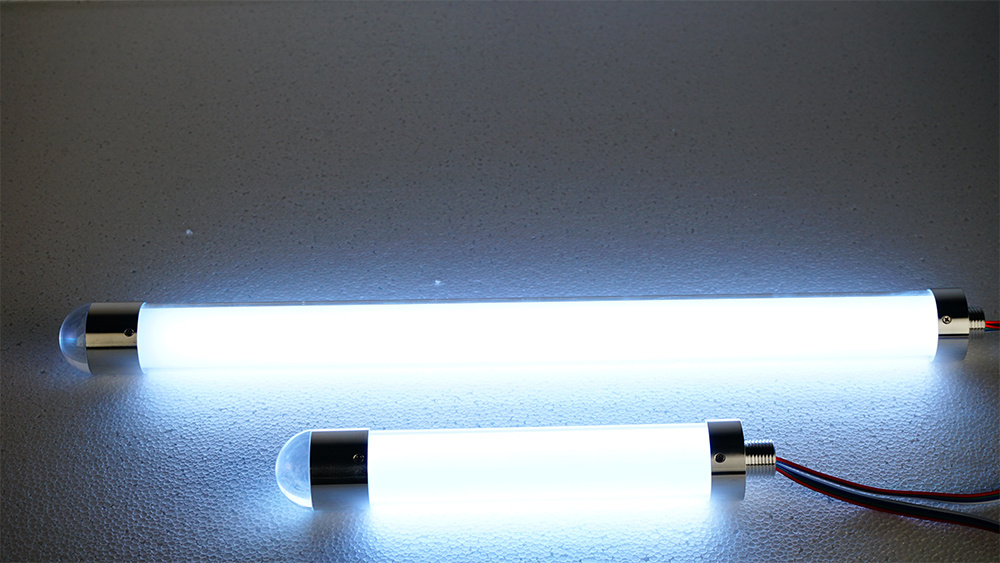 LED Tube Light Bolt